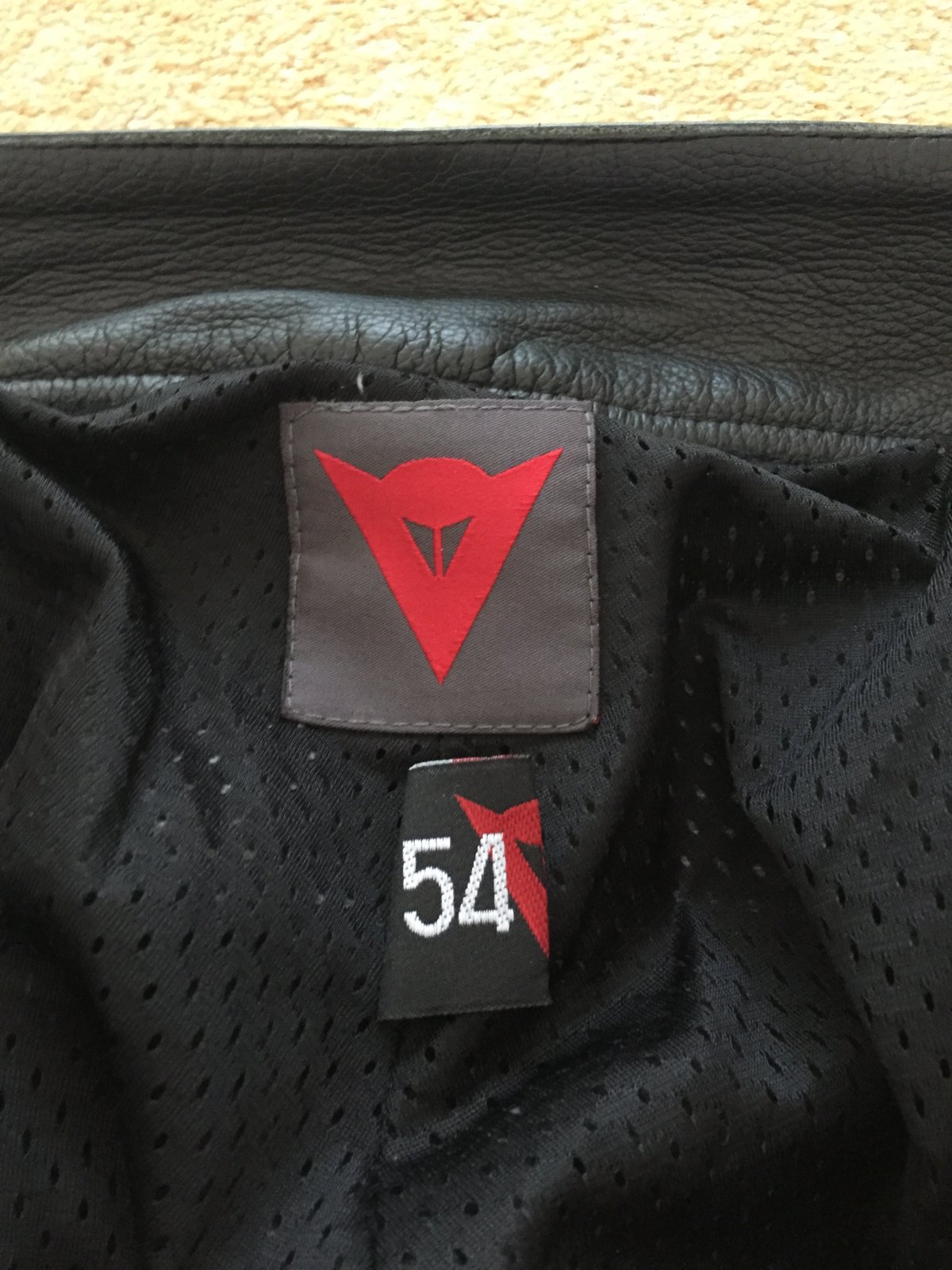 For Sale - Dainese Kirishima R 2 Piece Leather Suit | Ducati Forum