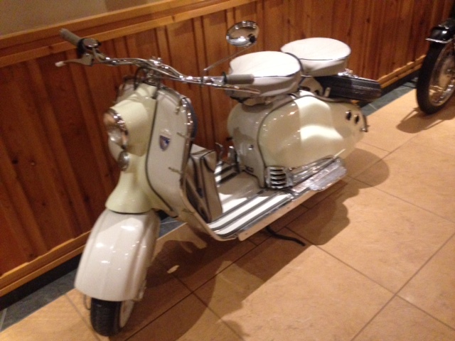IMG_0170vespa.JPG