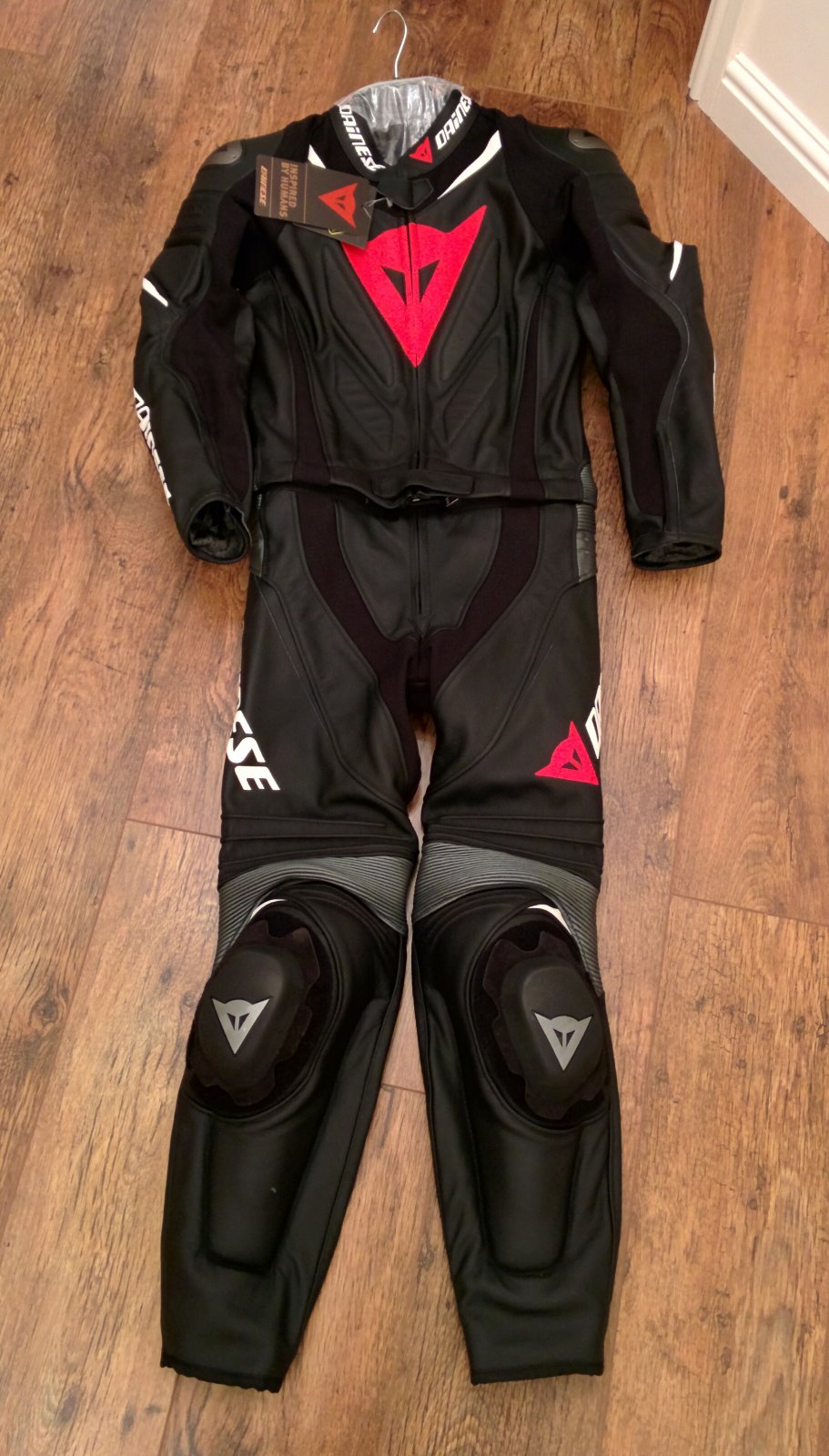 Dainese laguna seca discount 4 2 piece