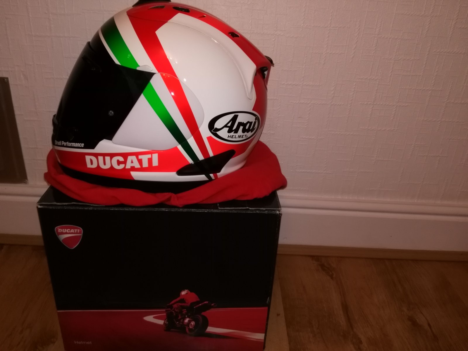 For Sale - Arai Rx-7 Gp Ducati Tricolore Helmet | Ducati Forum
