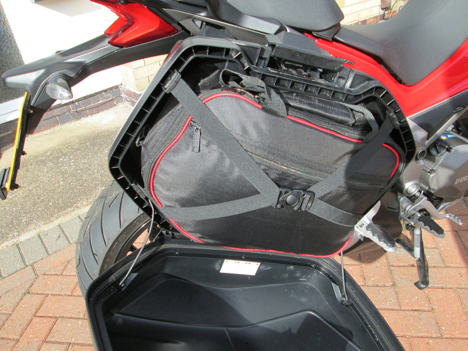 ducati multistrada panniers