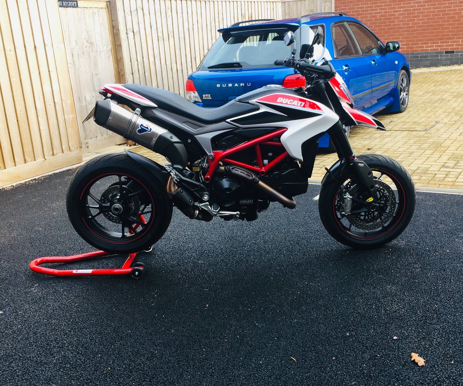 ducati hyper sp