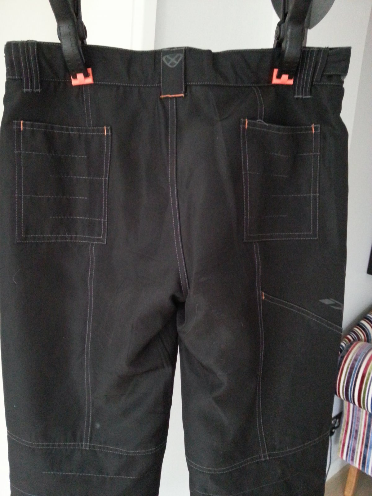 Ixon trousers 4.jpg