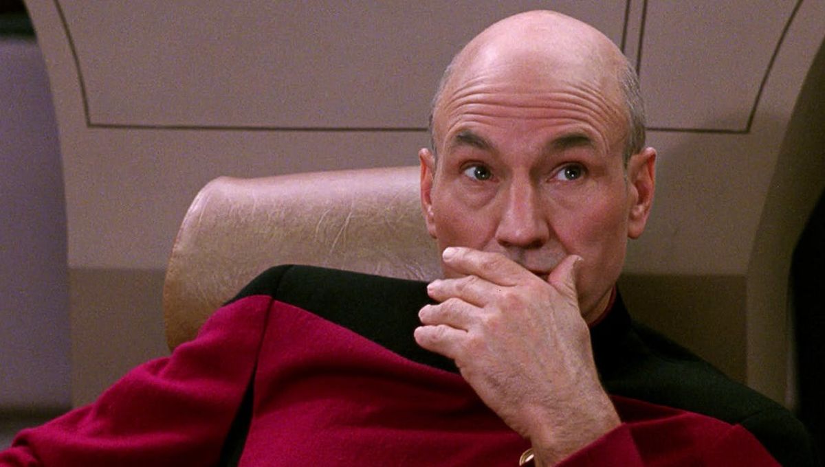 jean-luc-picard-star-trek-the-next-generation-hand.jpg