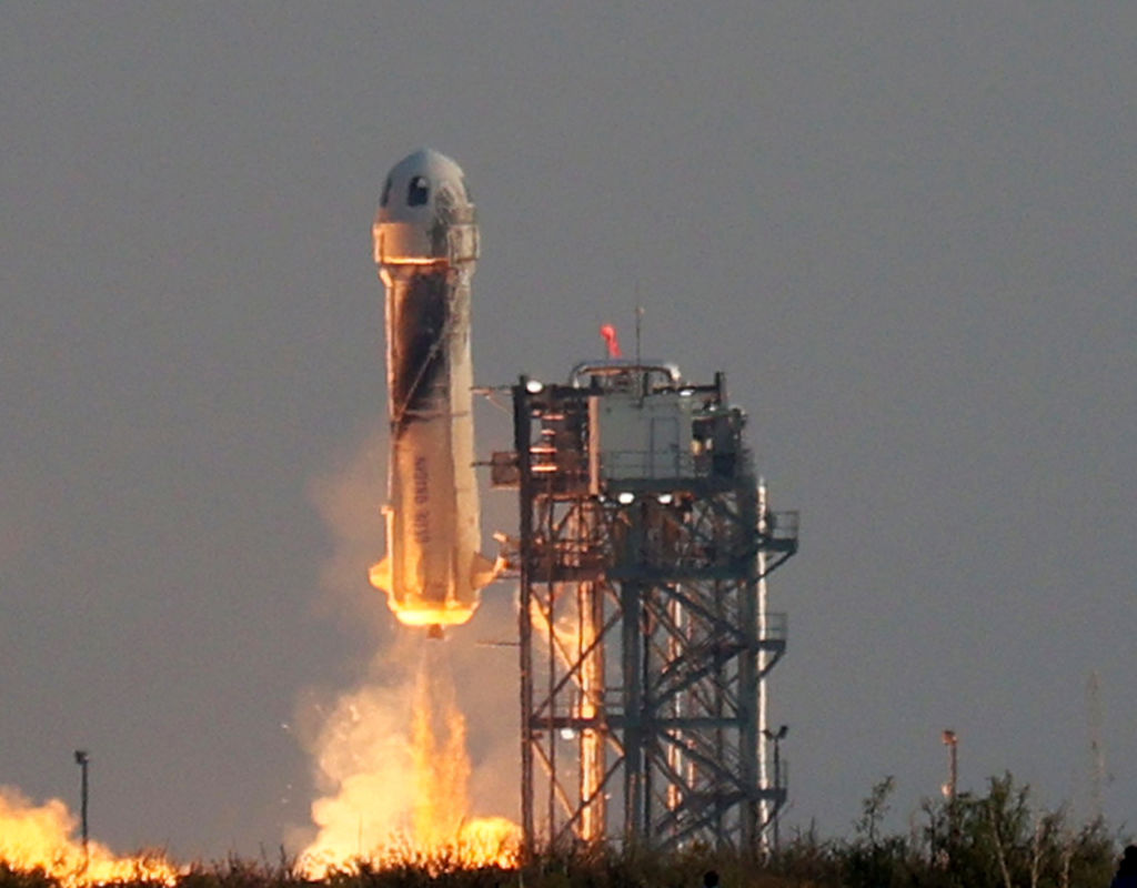 jeff-bezos-rocket-ship-penis-memes.jpg
