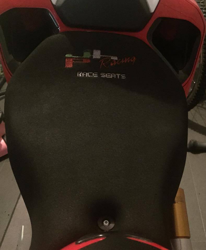 JHP racing seat.jpg