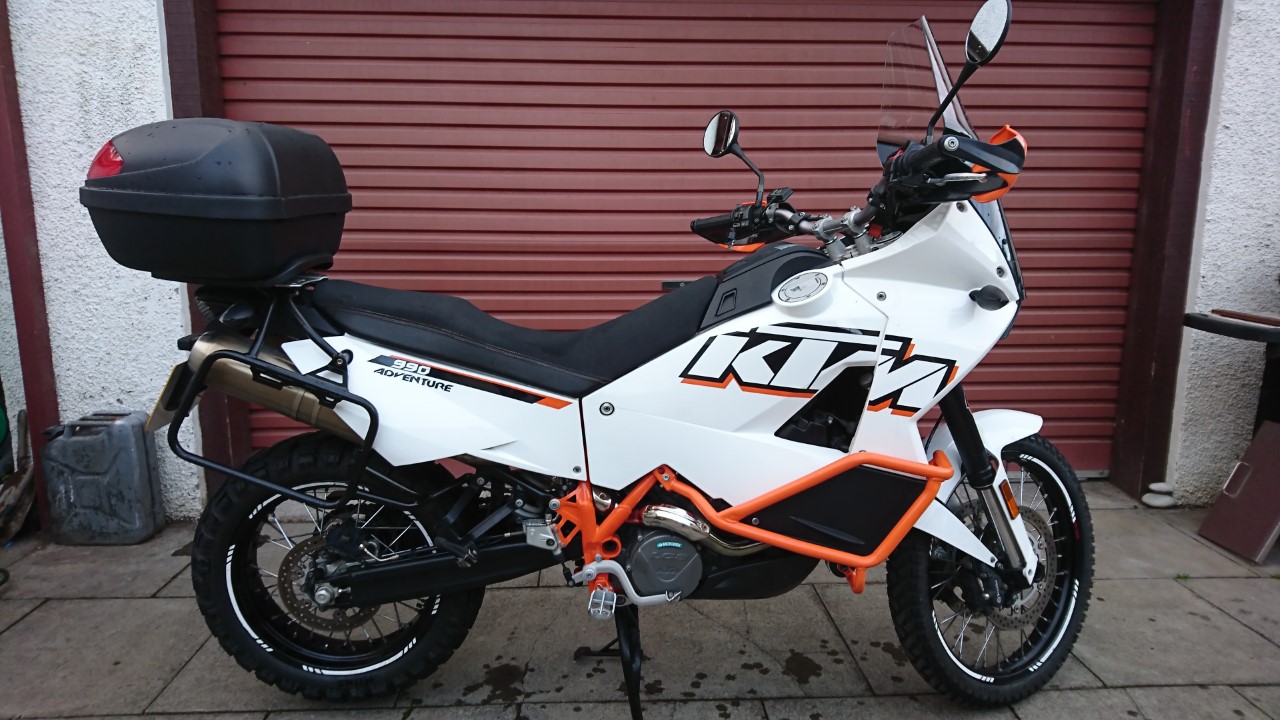 ktm 1.jpg