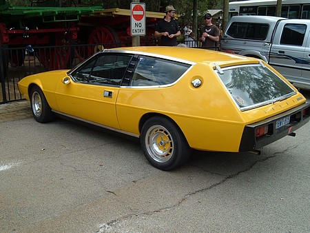 lotus-elite.jpg
