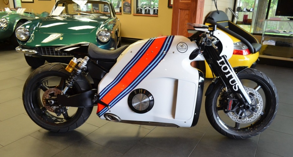 lotus_motorcycle_c-01_75_8.jpg