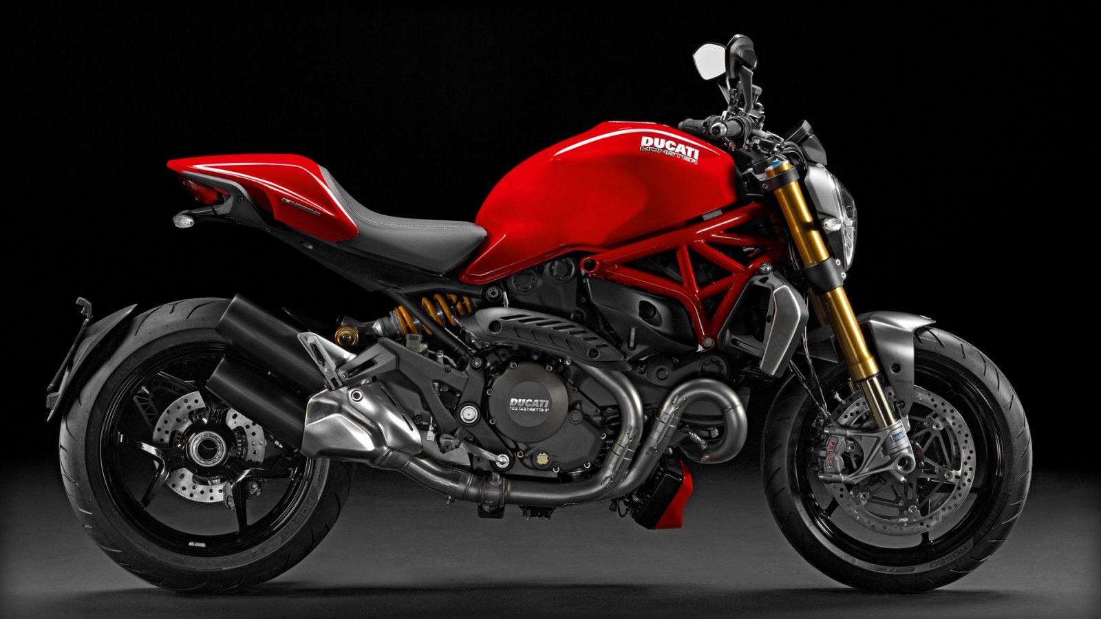 M-1200S_2014_Studio_R_C01-mono_1920x1080.mediagallery_output_image_[1920x1080].jpg