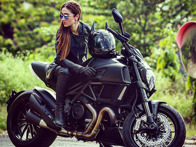 meet-maral-yazarloo-the-woman-who-owns-four-superbikes-including-a-harley-a-ducati.jpg