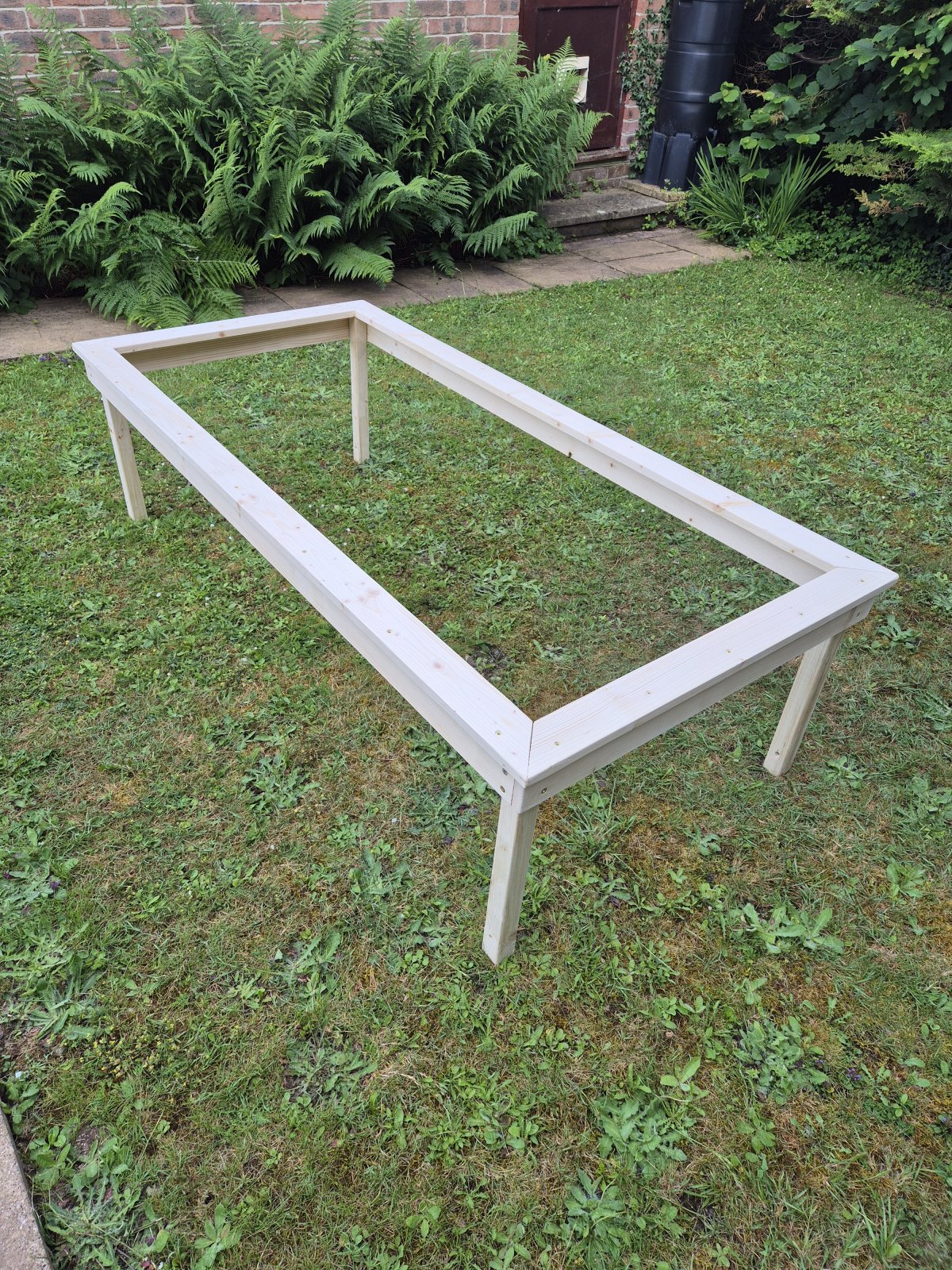 MH Table.jpg
