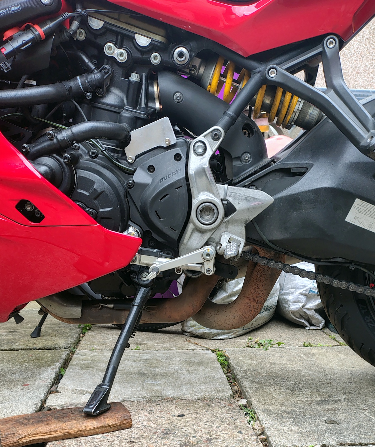 Mounting plate.jpeg