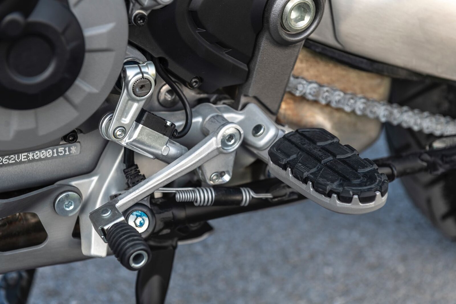Multistrada footrest.jpg