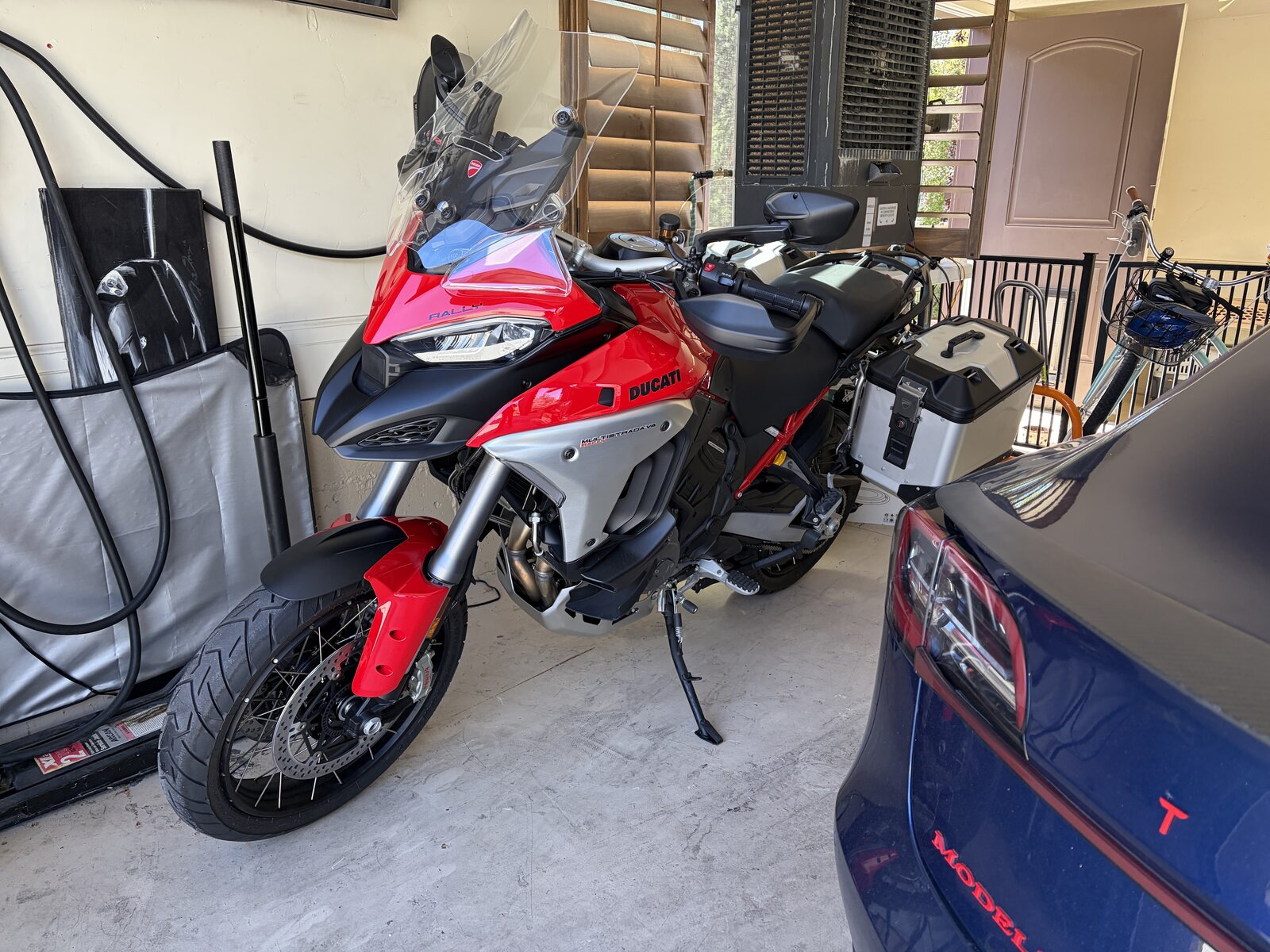 Multistrado 01.JPG