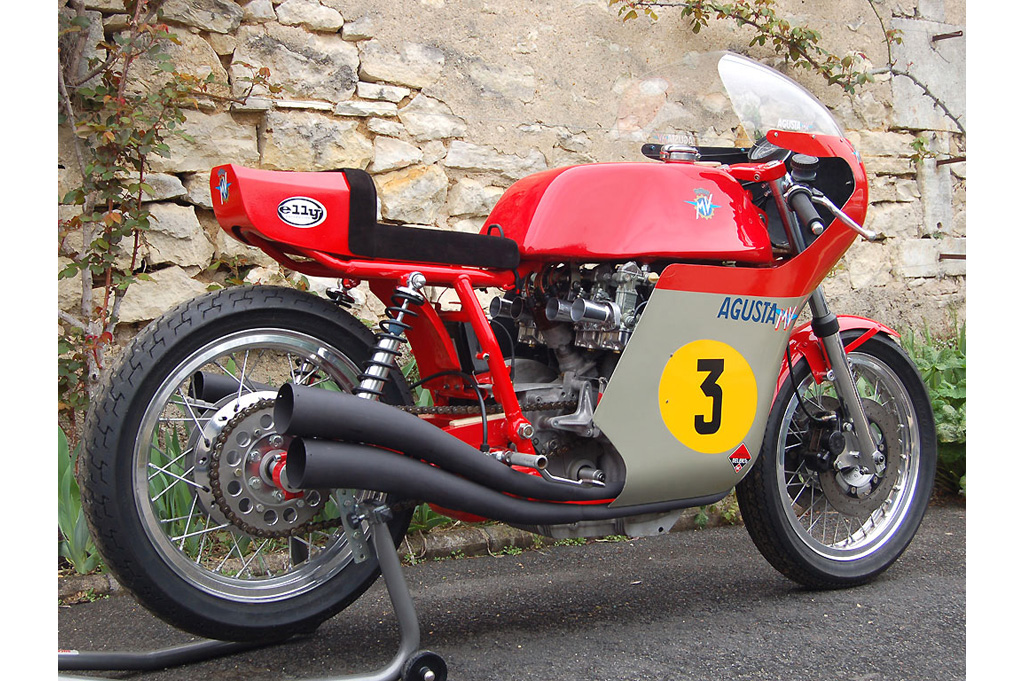 MV_Agusta_Magni_Classic_Motorbikes_031.jpg