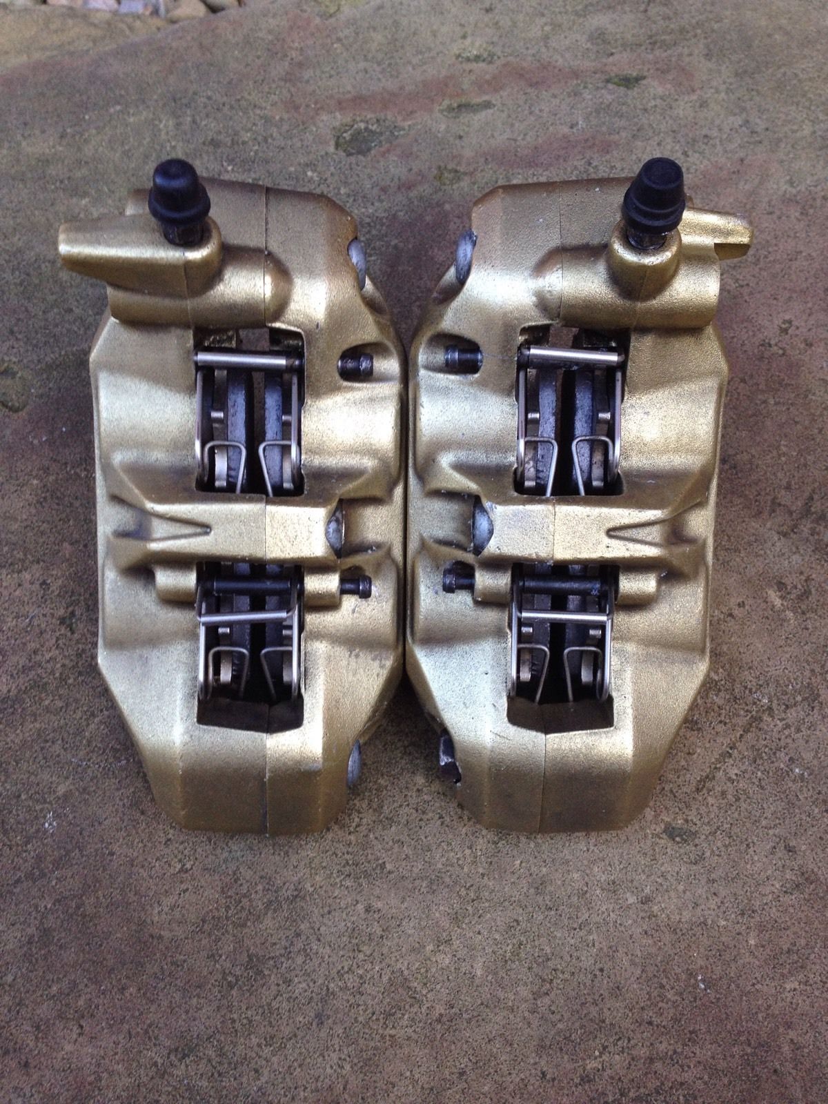 p4 caliper - 6.JPG