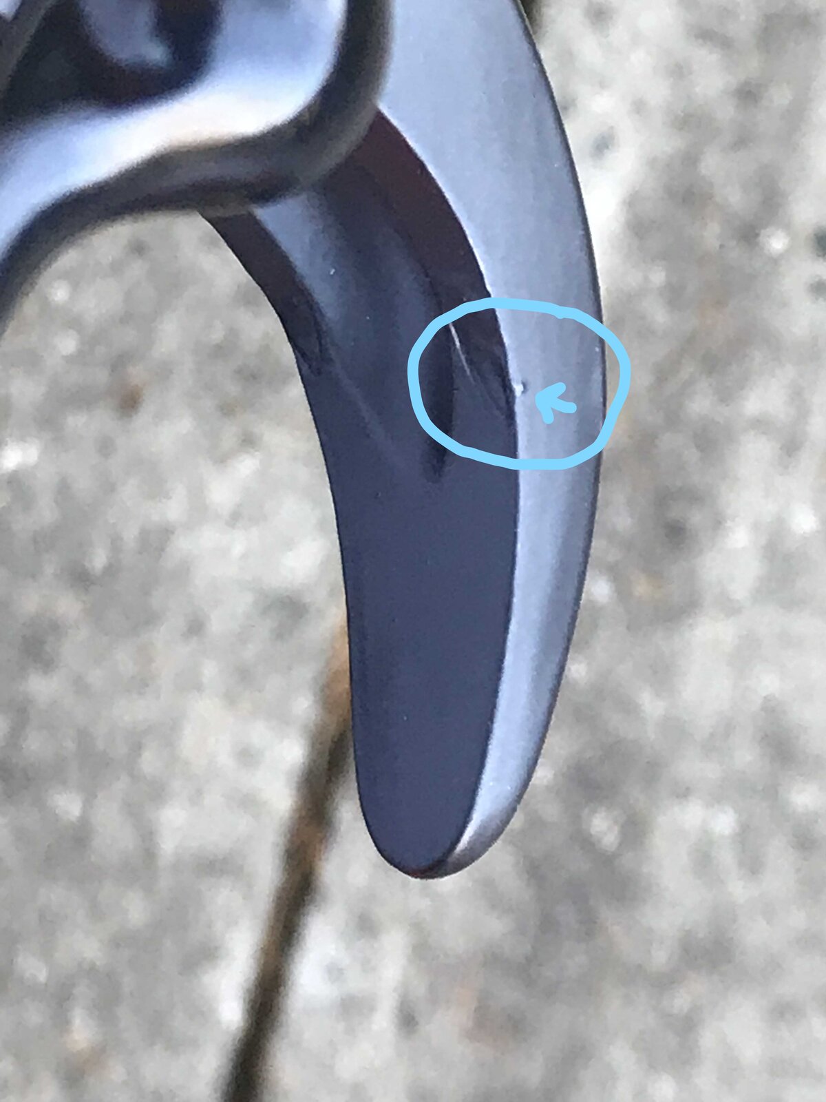 Paint imperfection 1.jpg