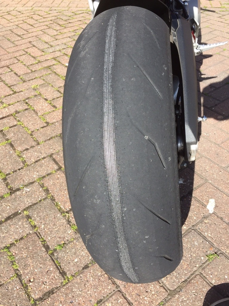 pani tyre.jpg