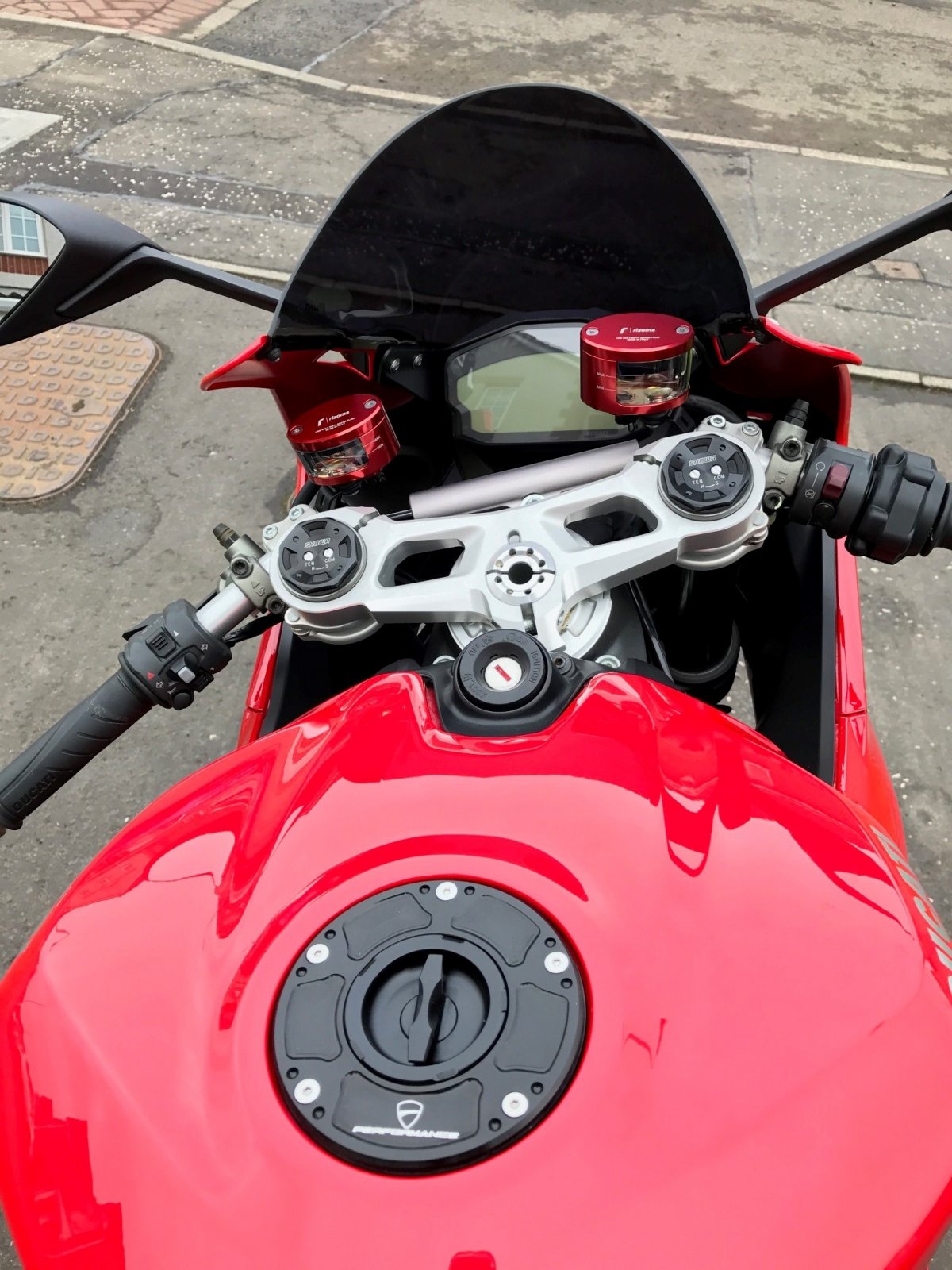 Panigale5.jpg