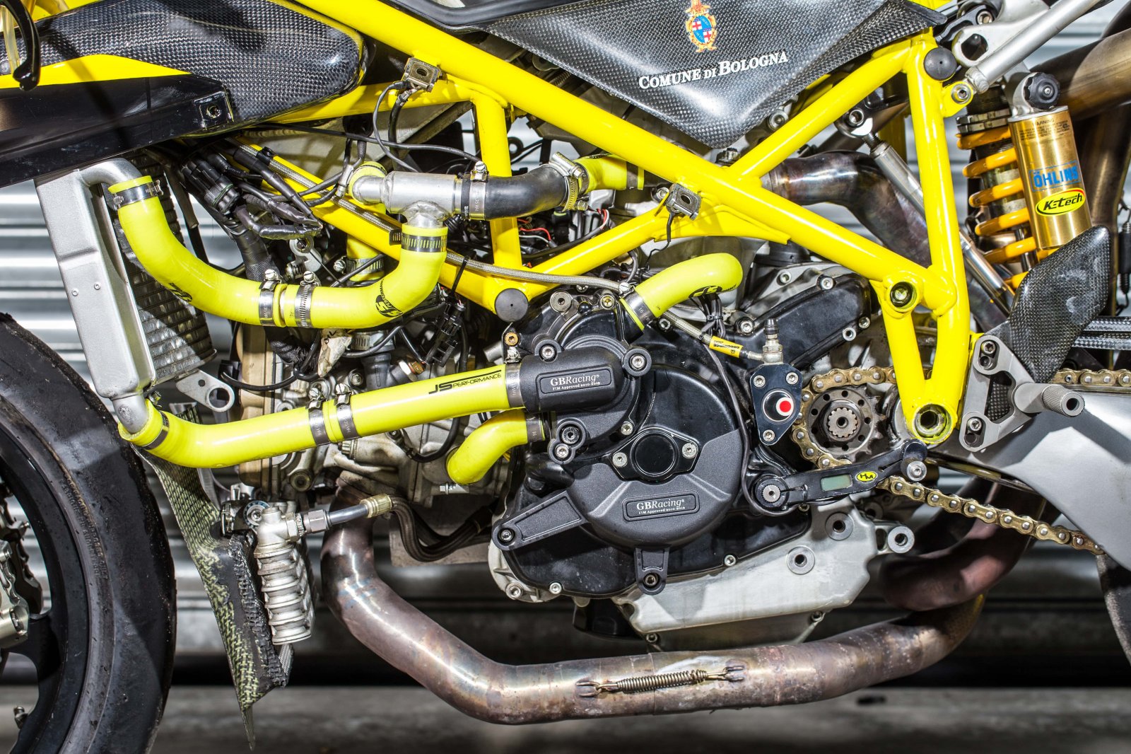 PB Ducati 748 Special-63-min.jpg