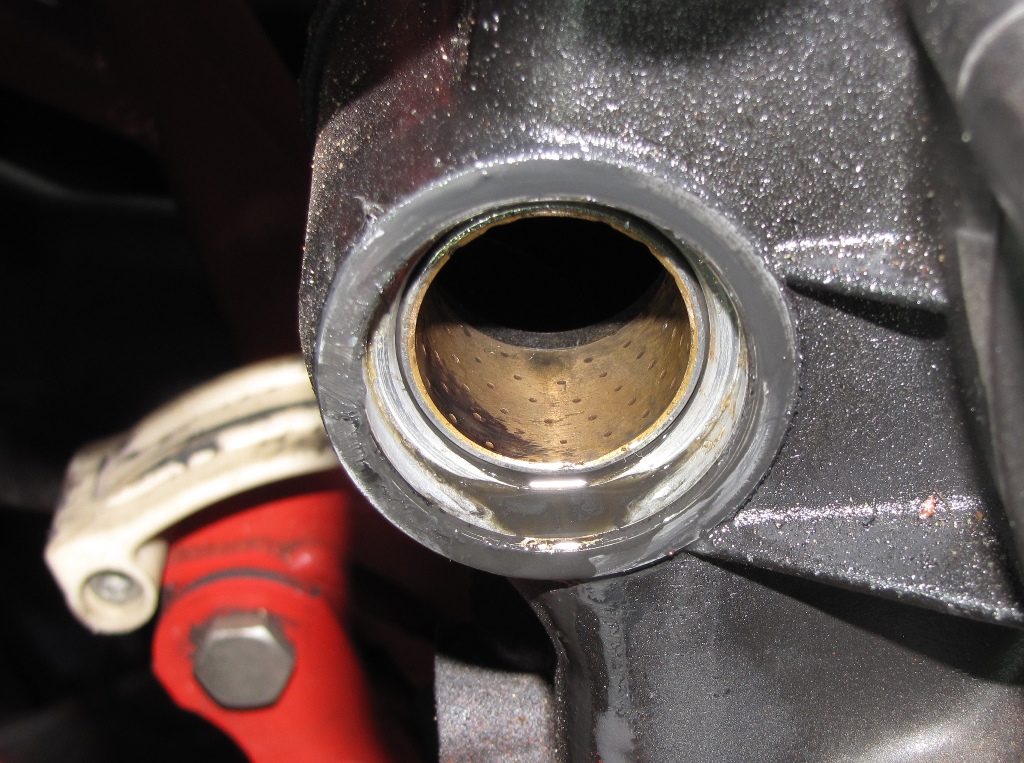 Pivot bush 2.jpg