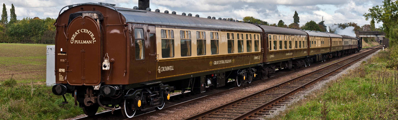 Pullman-Train-Clive-Hanley.jpg