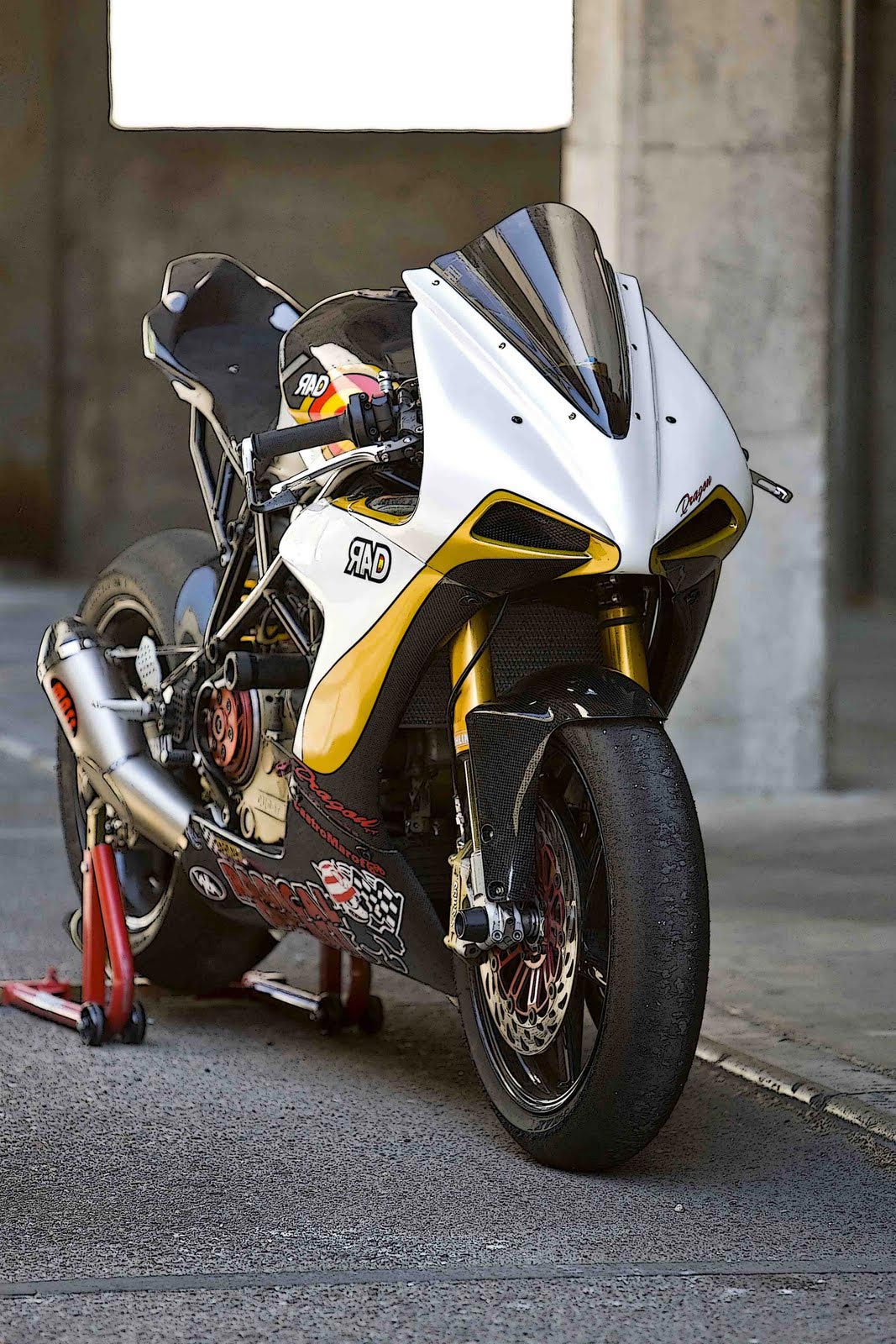 radical-ducati-rad-02-corsa-evo-2.jpg
