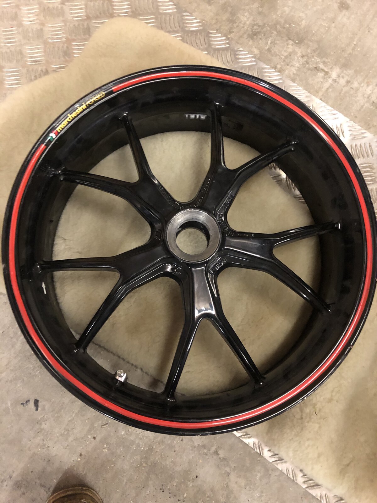 RaY6XK9vT8ahEjaIiYAF6w.jpg