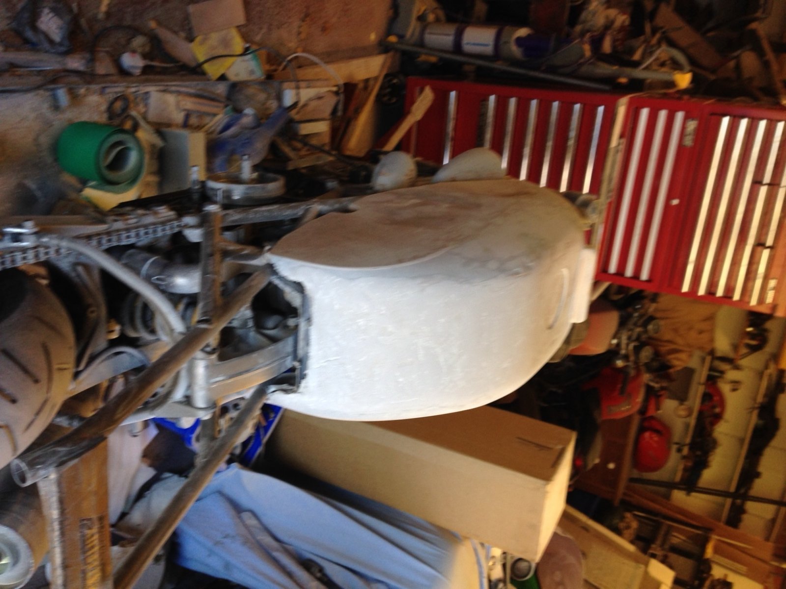 Rear LH tank view with resting scoops.JPG