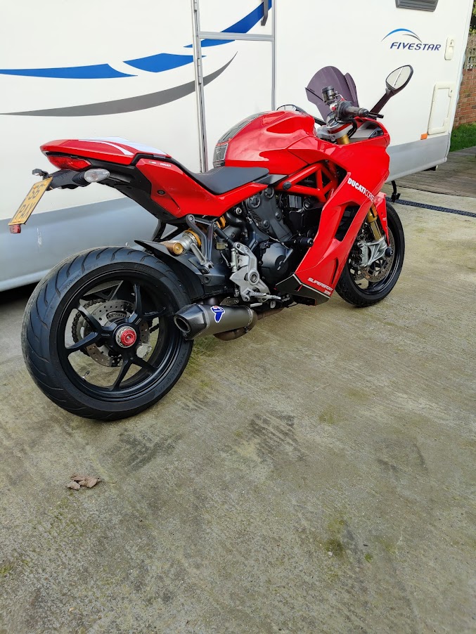 Rear quarter 1.jpg