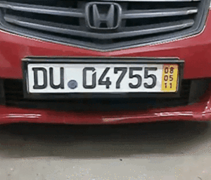 remote_controlled_car_license_plate_flipper_shifter_rotator_changer_frame_james_bond_european.gif