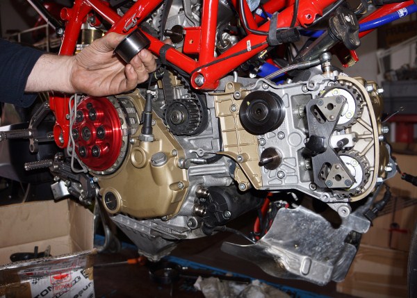 RF 008 motor rechts open2.jpg