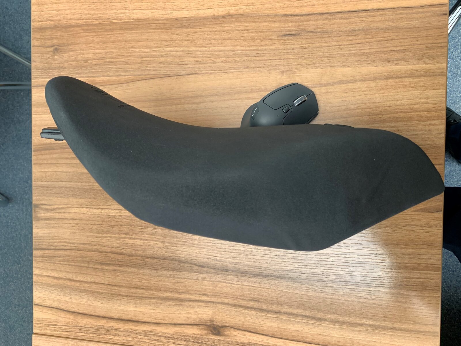 Seat 4.jpg
