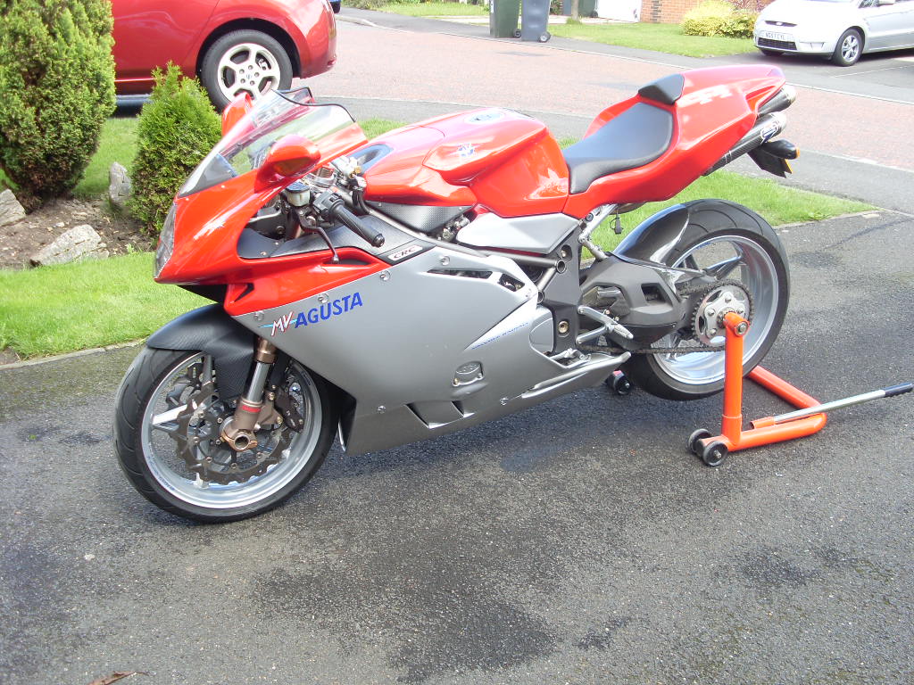 SL382359.JPG