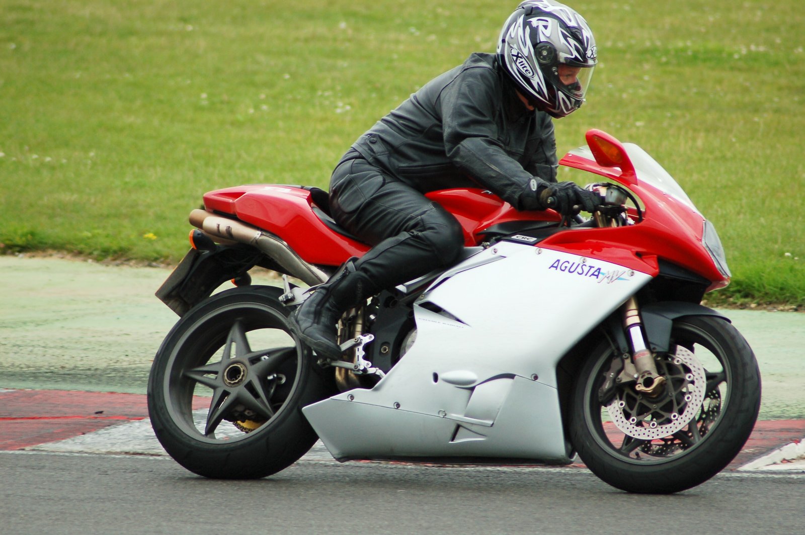 snetterton 154.jpg