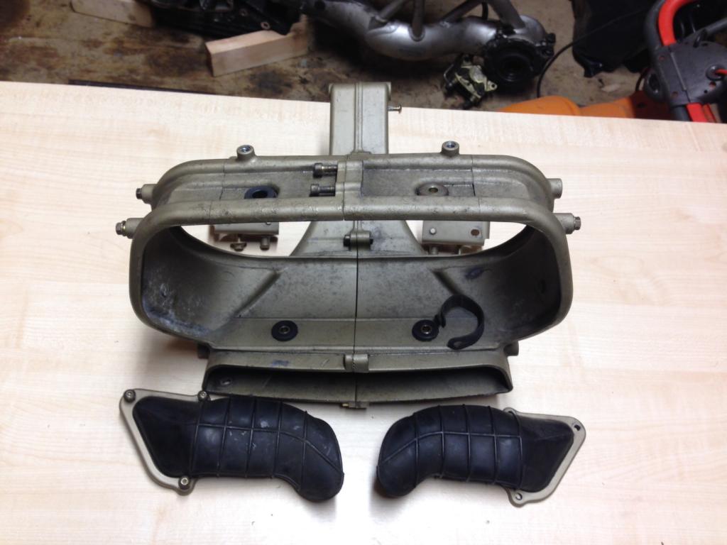 ST2 Headlight Bracket 1.jpg