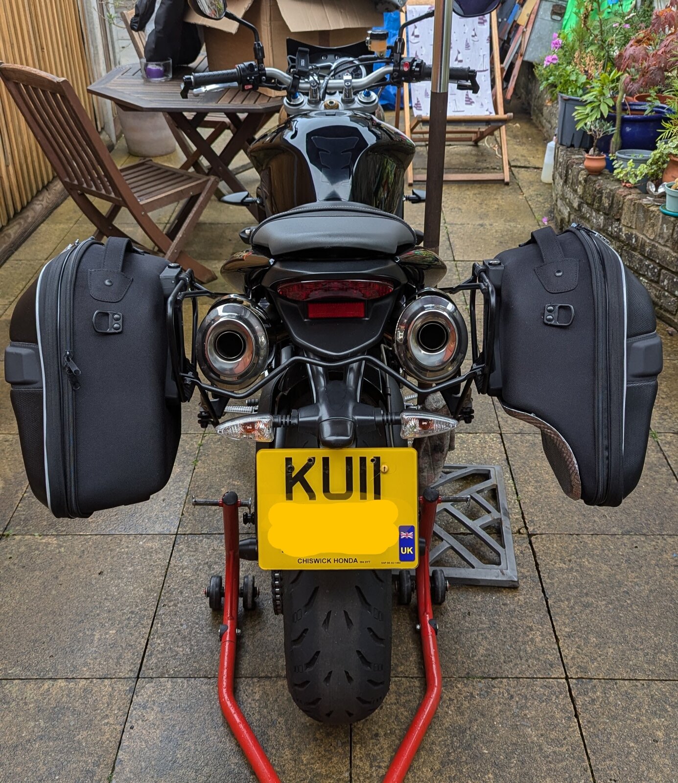 Street Triple with panniers.jpg