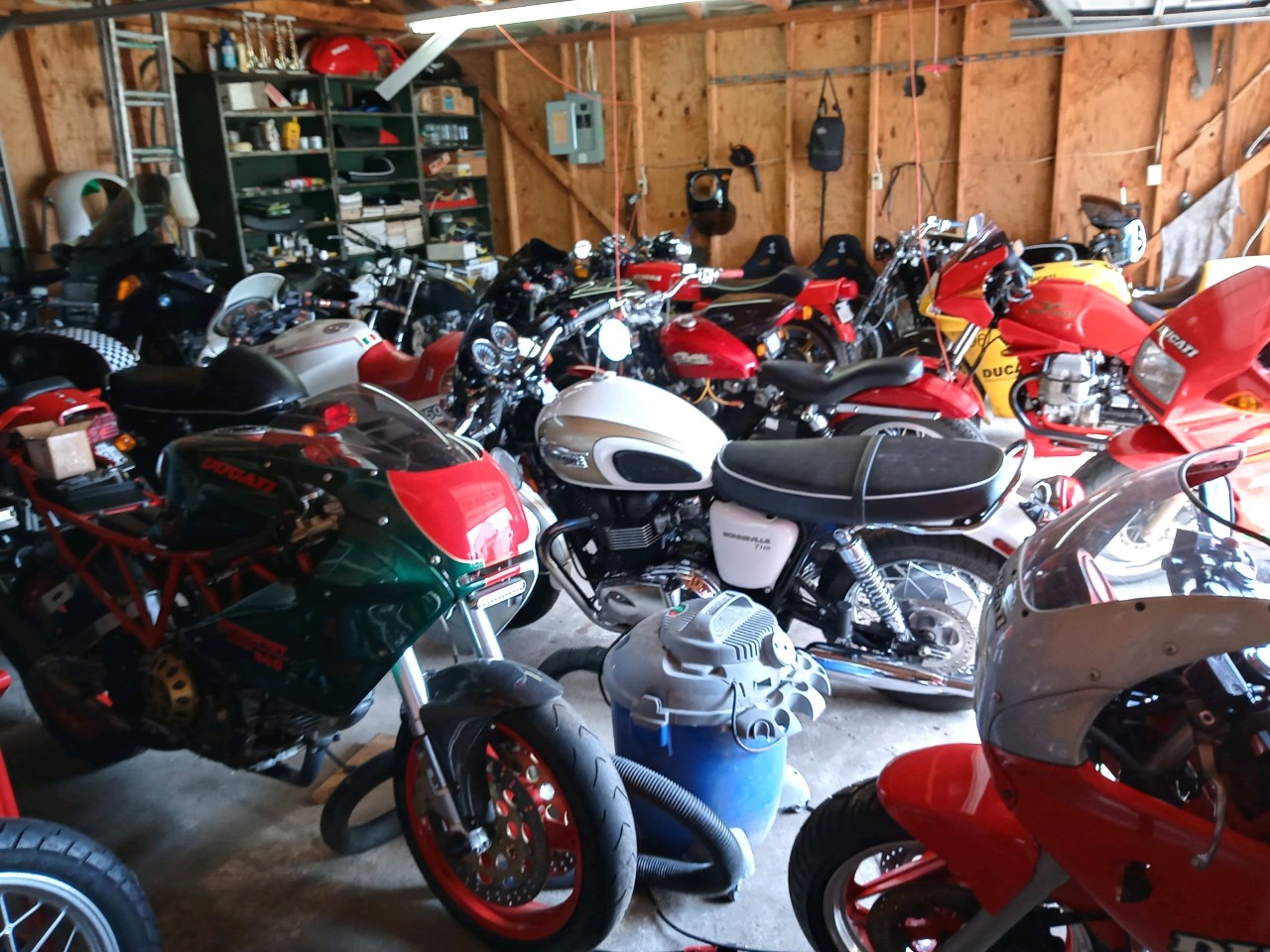 The Garage i.jpg