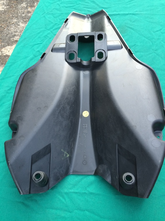 undertray pic 2.jpg