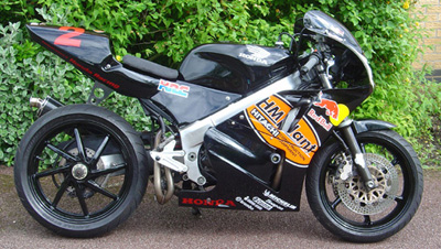 vfr400.jpg