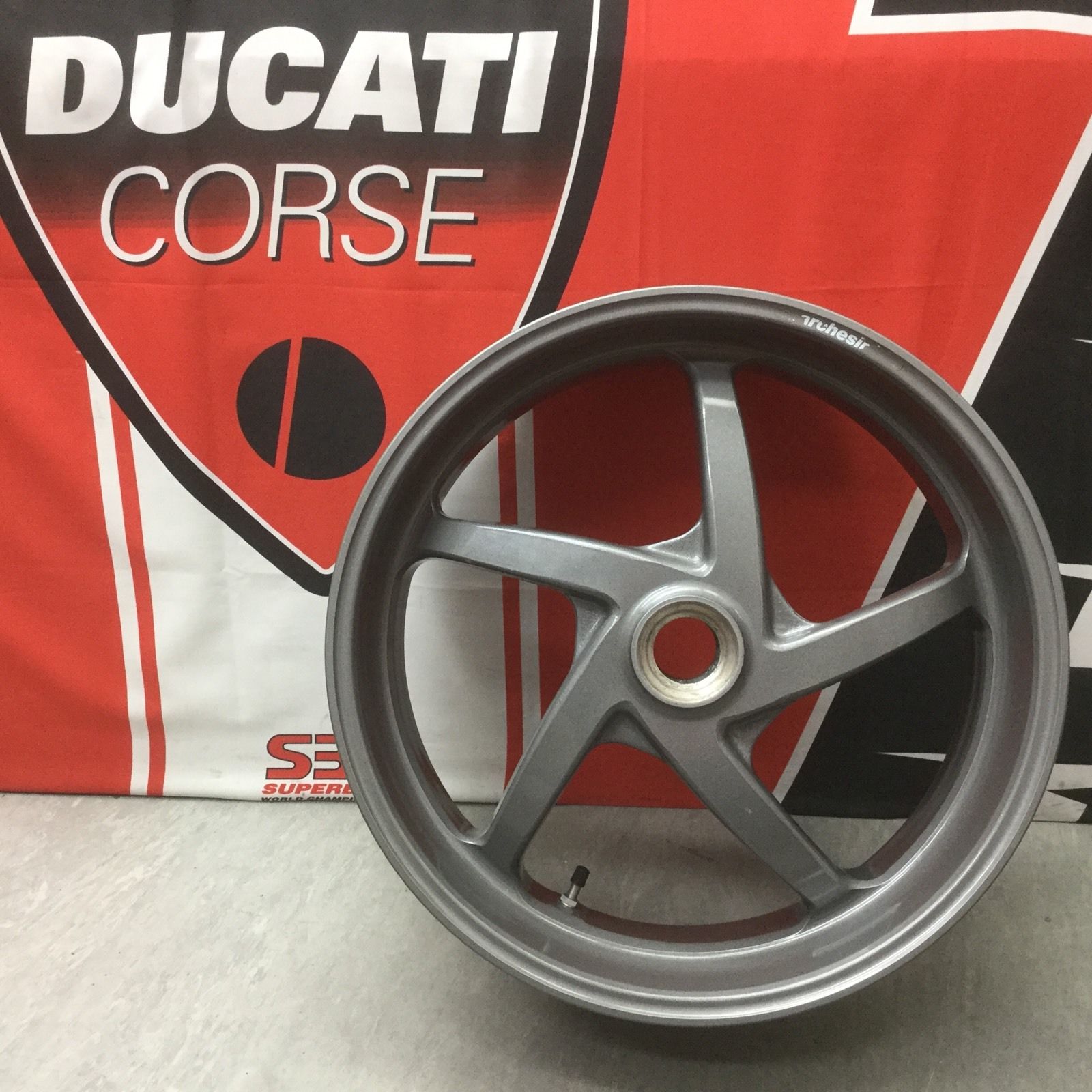 Wheel - fr pro twins.jpg