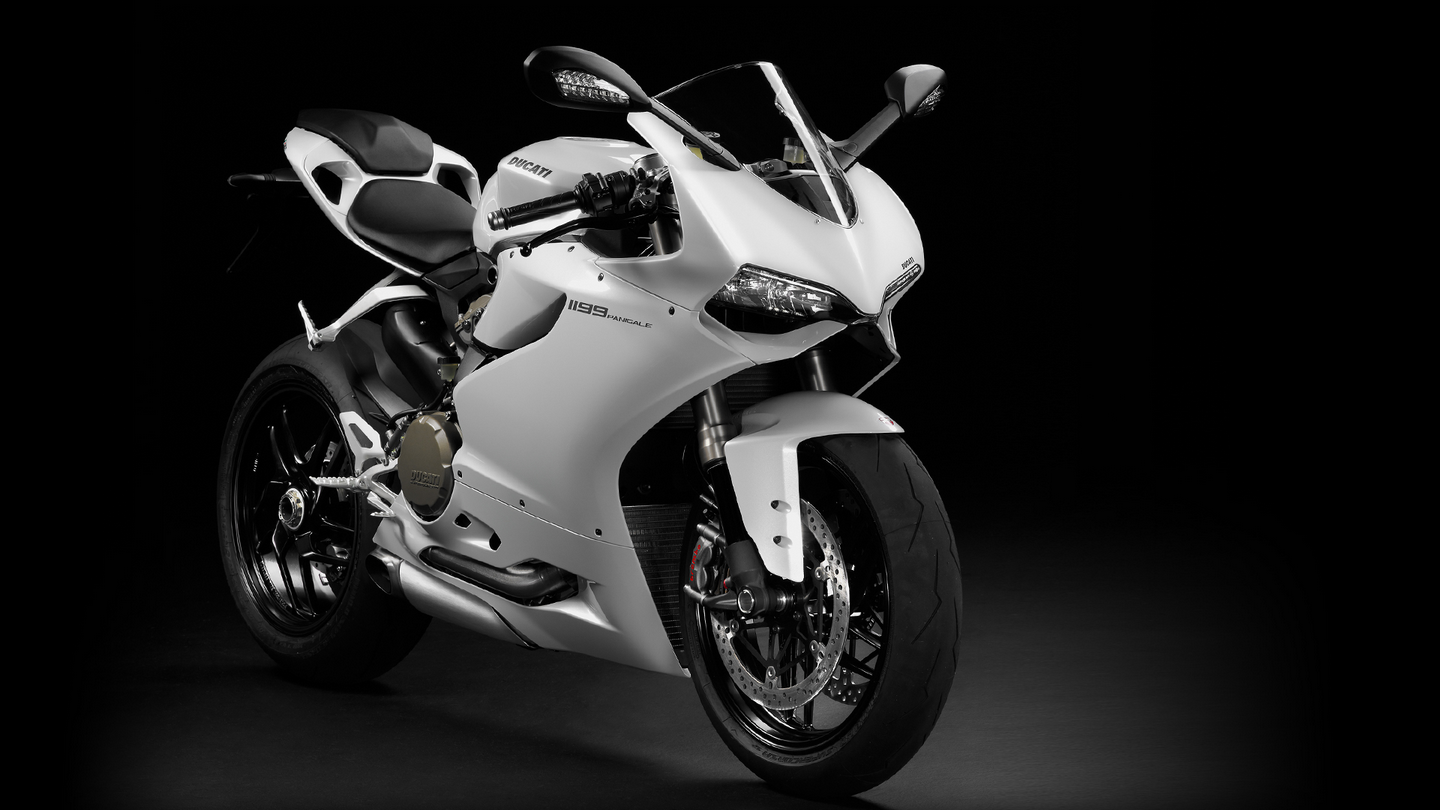 White-1199-panigale-1.png