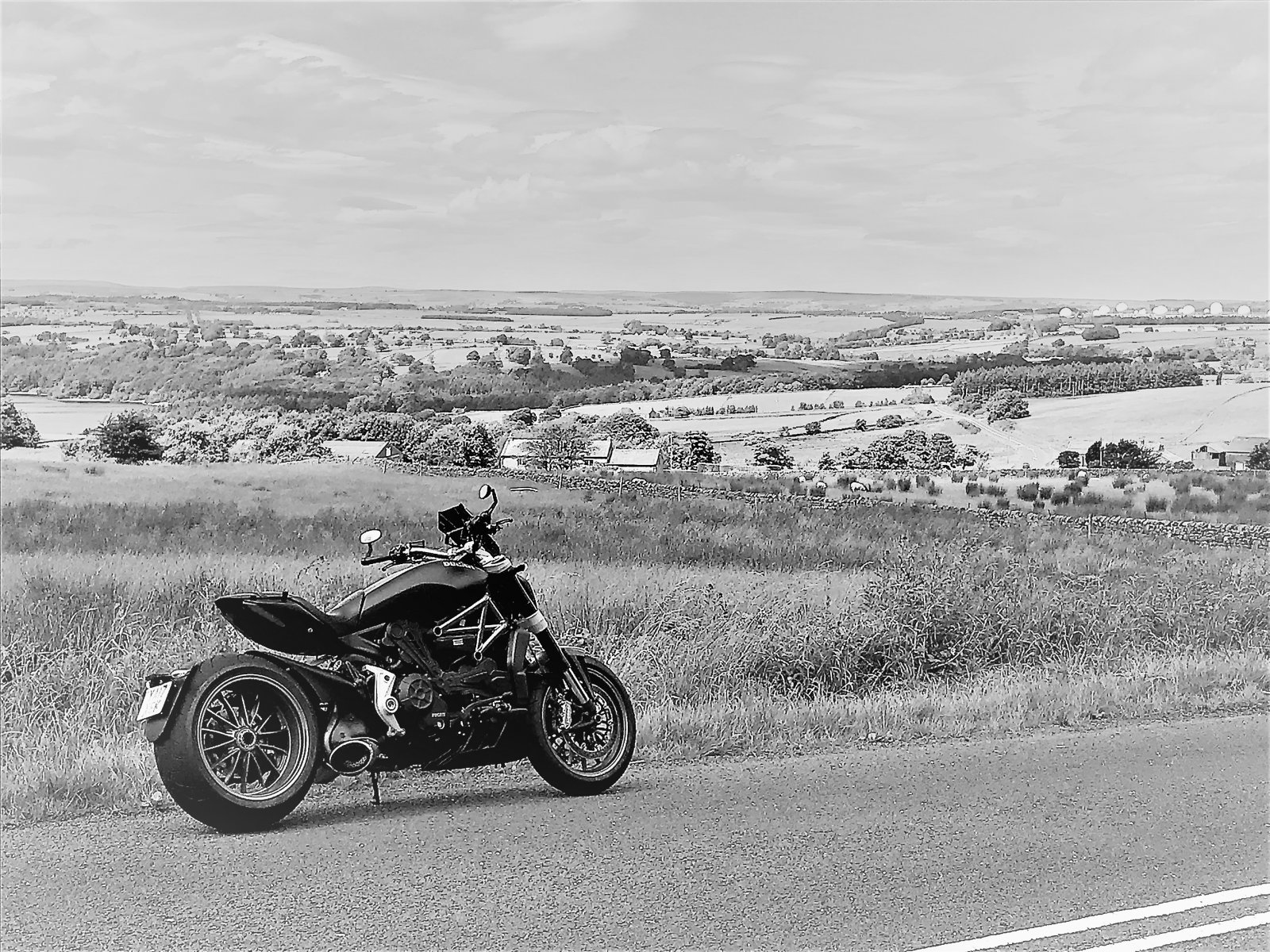 xdiavel (2).jpg