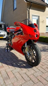 Ducati 999
