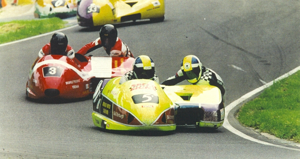 Passenger on Sidecar No.5<br />
British F1 Sidecar Championship @ Cadwell Park 1998<br />
(won...