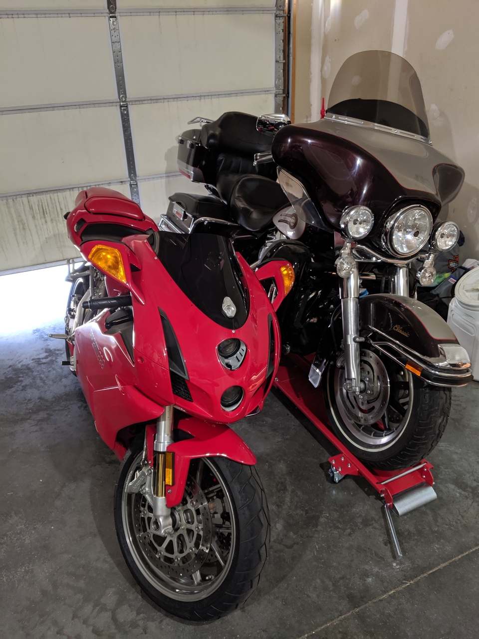 03 Ducati 999 and 2007 Harley Davidson Electraglide Classic