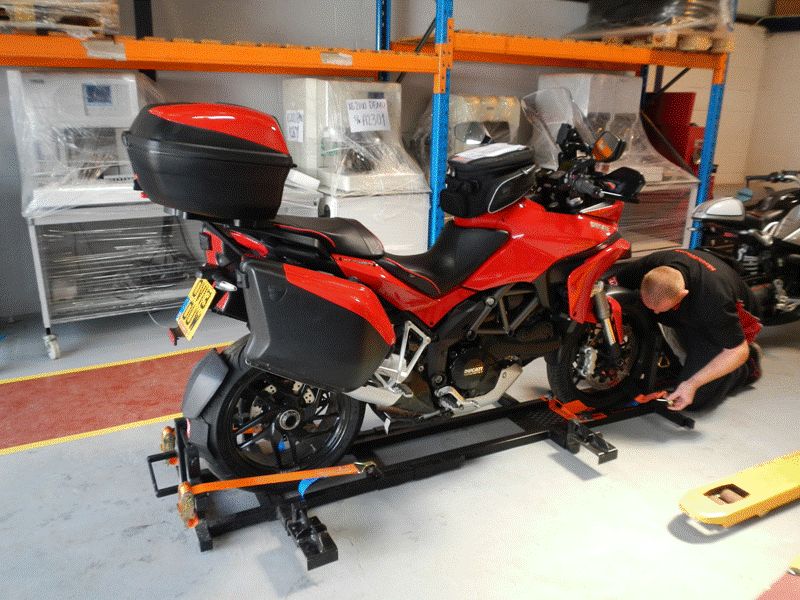 Preparing the bike for shipment from Northampton to Geneva