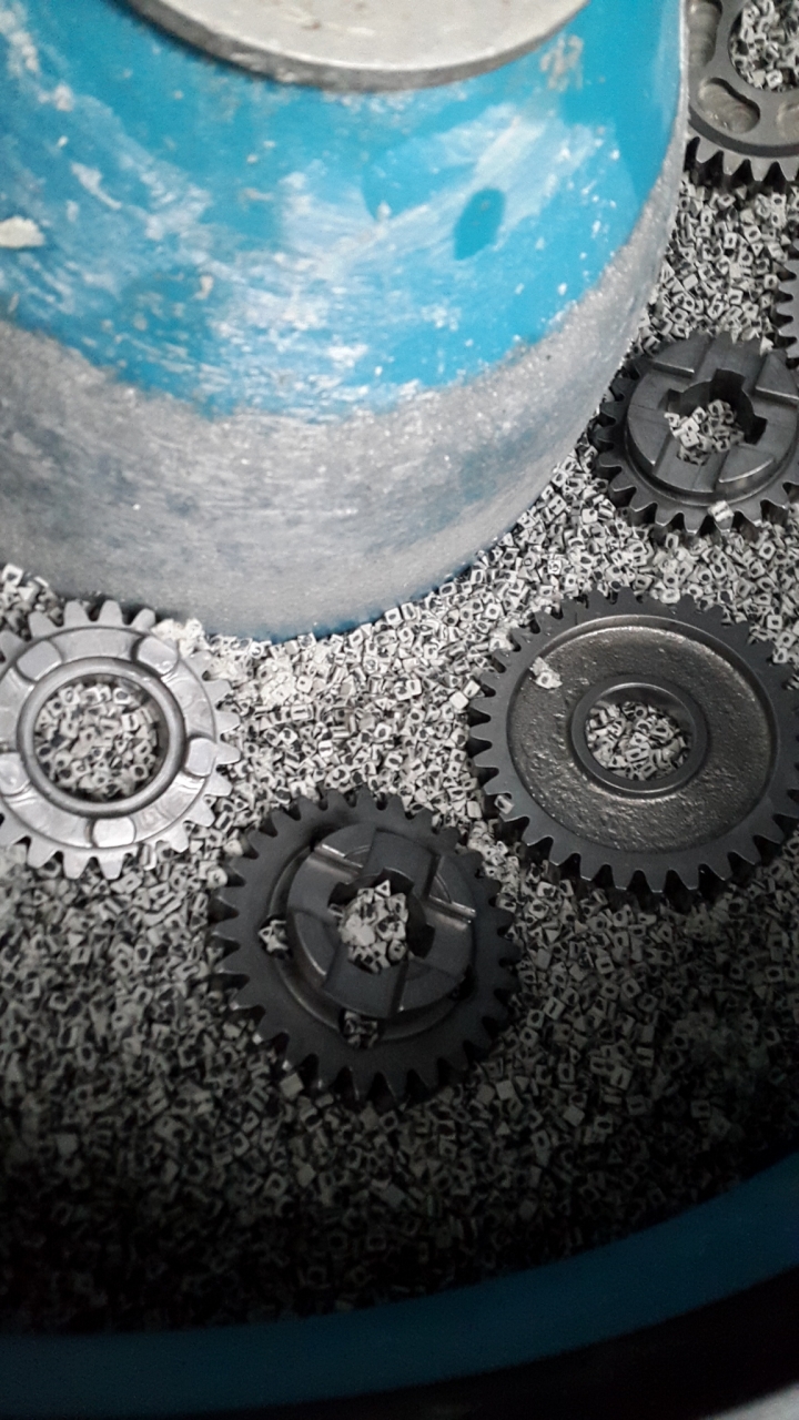 Just a close up showing the ceramic beads.