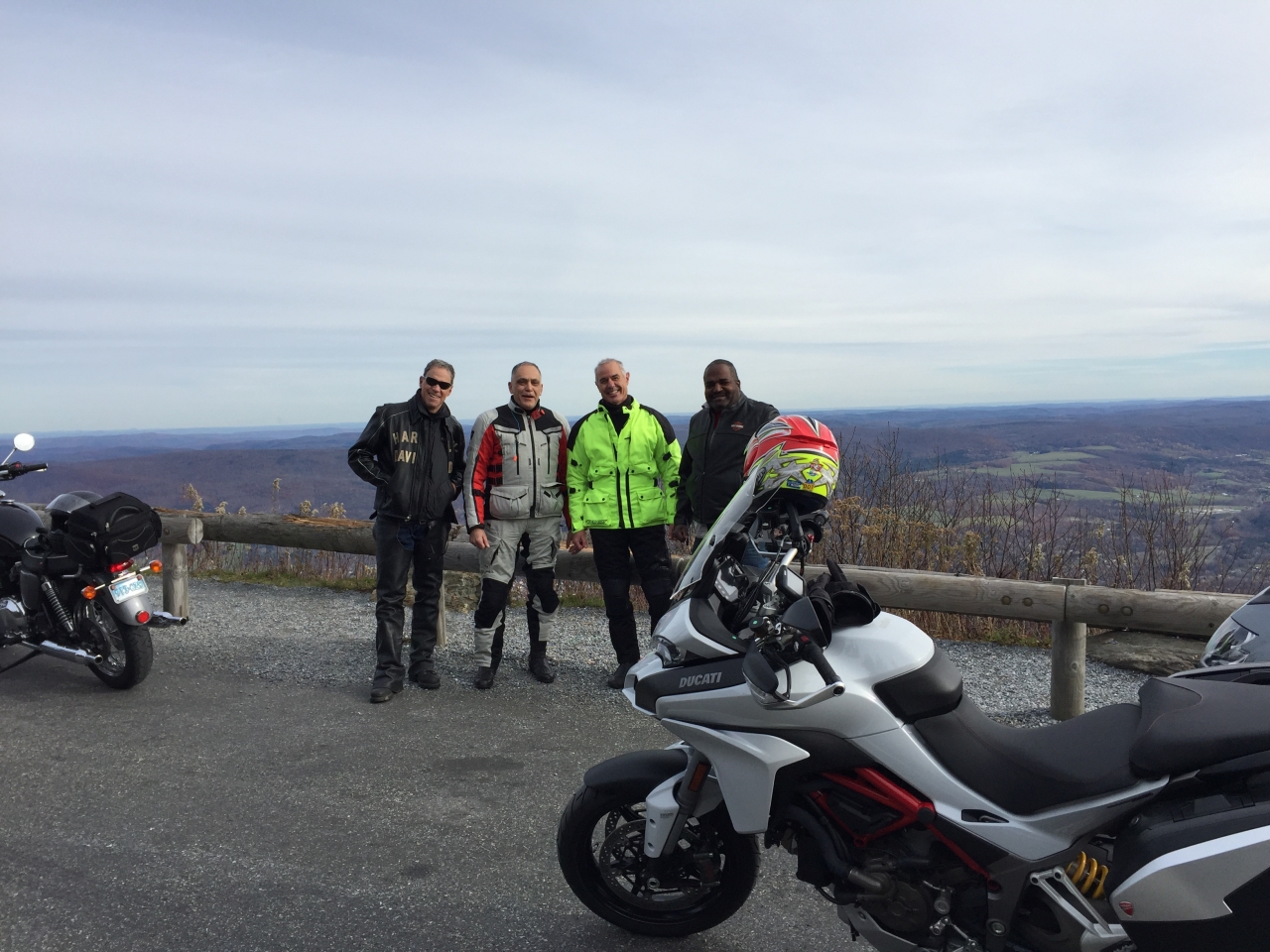 Mount Greylock<br />
Massachusetts